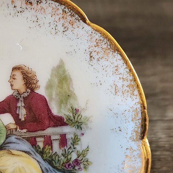 Vintage Miniature Limoges France Souvenir Porcelain Plate with Stand - Picture 6 of 9